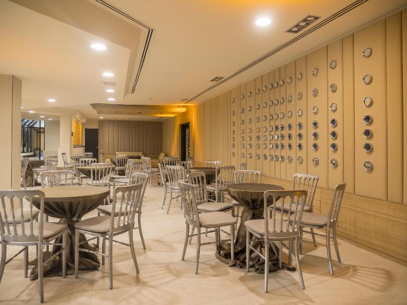 MS Milenium Monterrey, Curio Collection by Hilton image