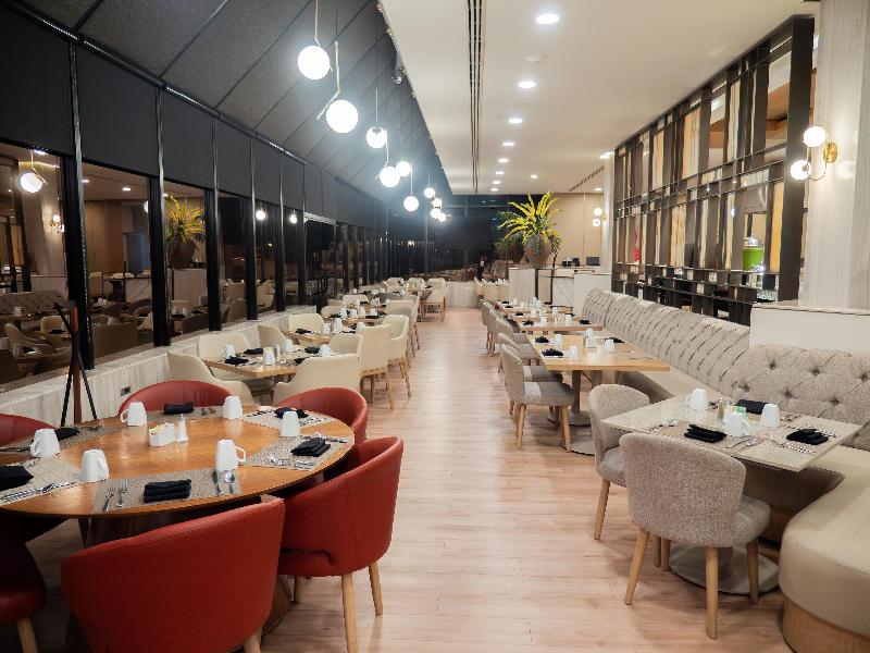 MS Milenium Monterrey, Curio Collection by Hilton image