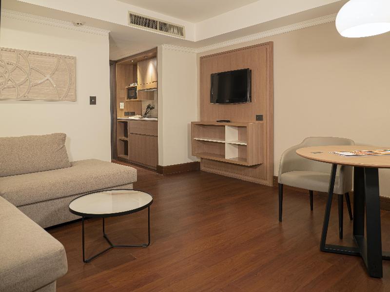 MS Milenium Monterrey, Curio Collection by Hilton image