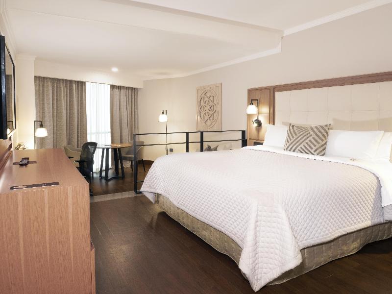 MS Milenium Monterrey, Curio Collection by Hilton image