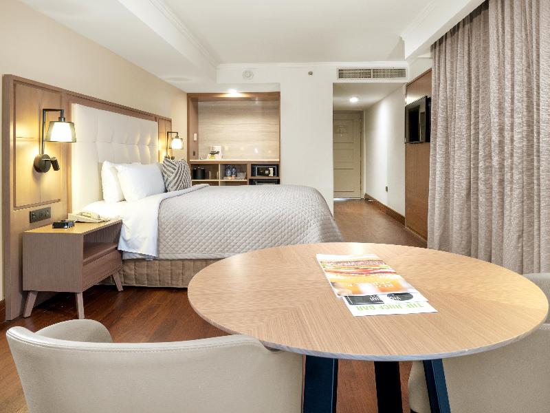 MS Milenium Monterrey, Curio Collection by Hilton image