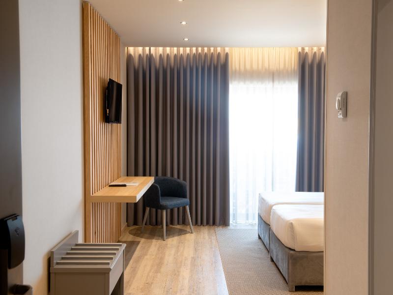 Hotel Cristal Vieira Praia & SPA image