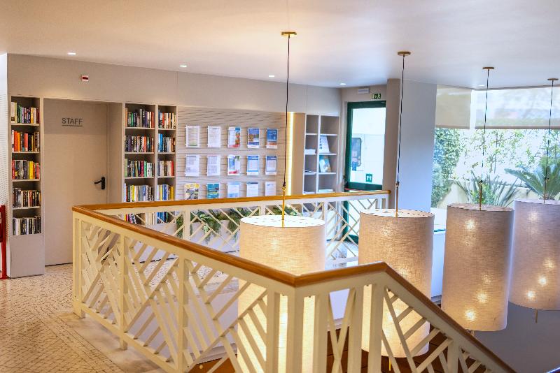 Oceanus Aparthotel