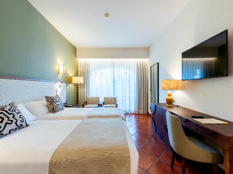 Puerto Antilla Grand Hotel image