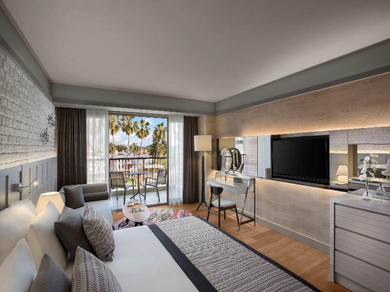 Acanthus Cennet Barut Collection image