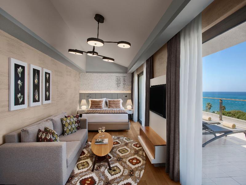 Acanthus Cennet Barut Collection image