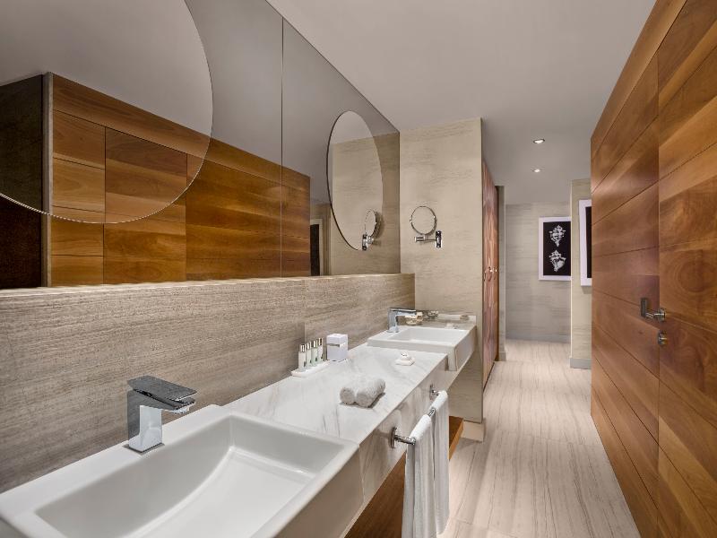 Acanthus Cennet Barut Collection image