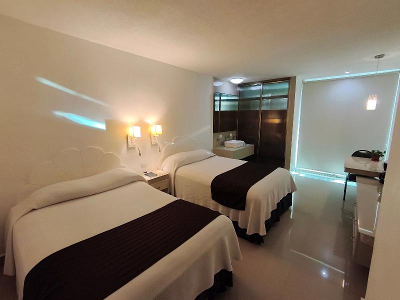 Hotel Plaza Caribe image