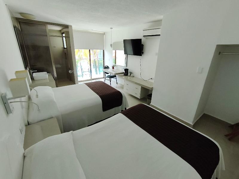 Hotel Plaza Caribe image