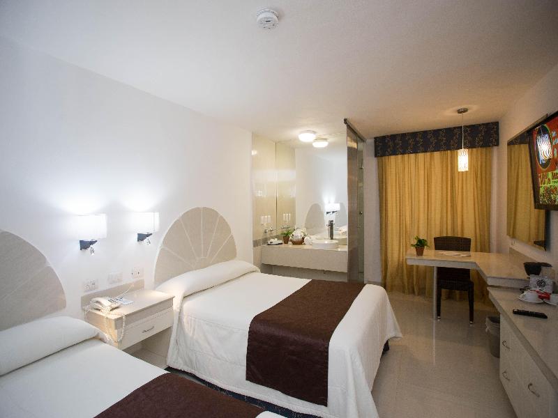 Hotel Plaza Caribe image