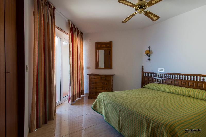 Apartamentos Chinasol image