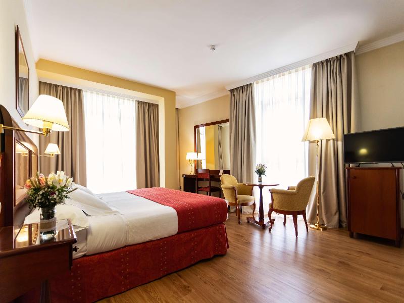 Gran Hotel de Ferrol image