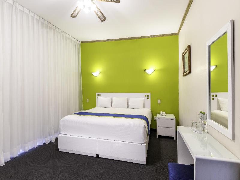 Vista Express Morelia image