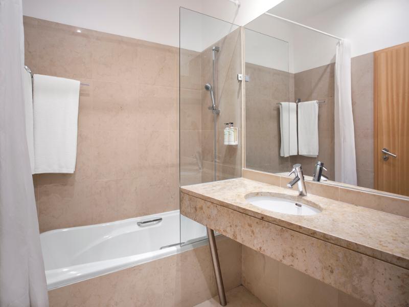 B&B HOTEL Cantanhede Coimbra image