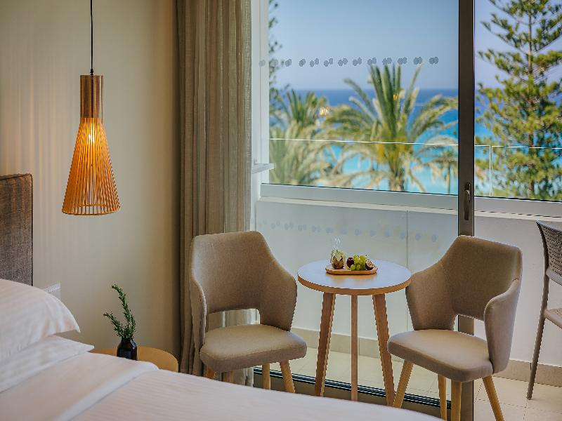 Nissi Beach image