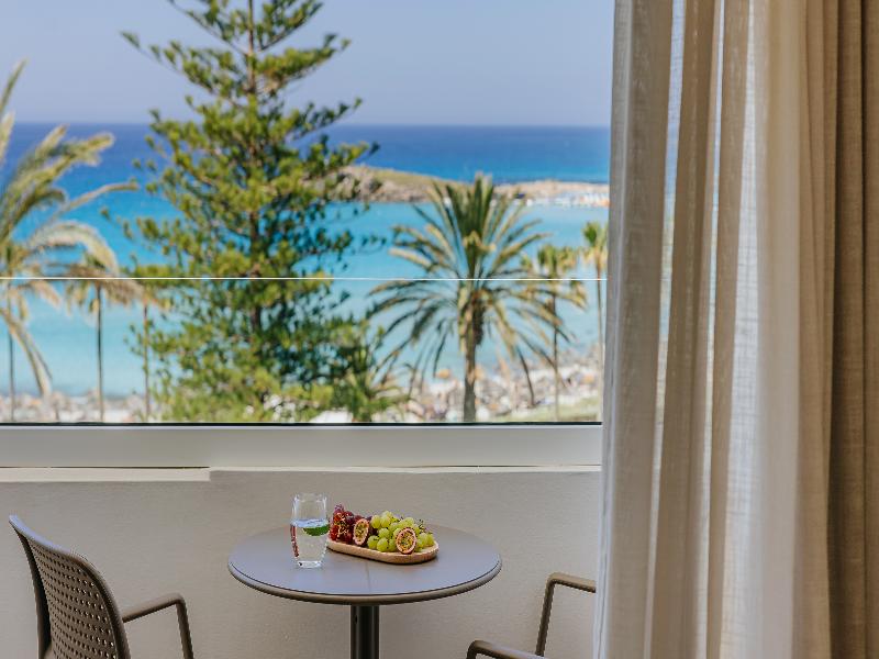 Nissi Beach image