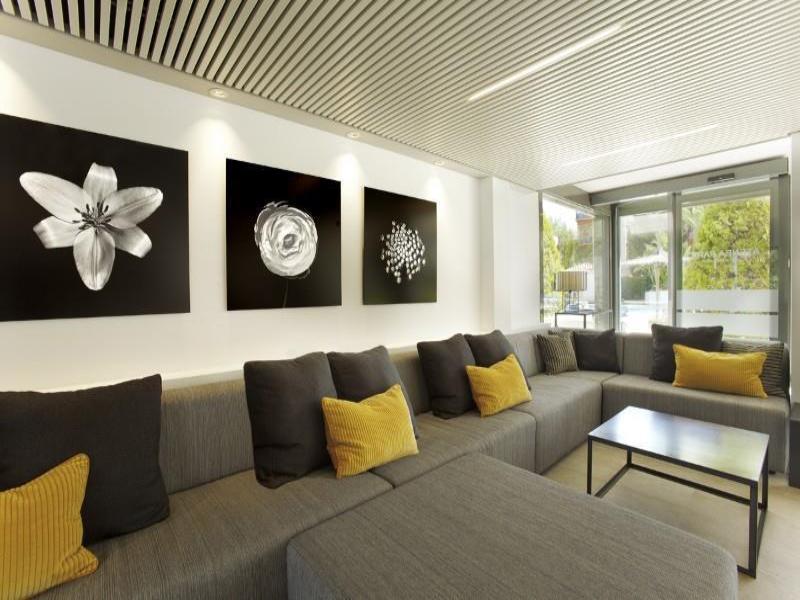 Atenea Park Suites & Apartments image