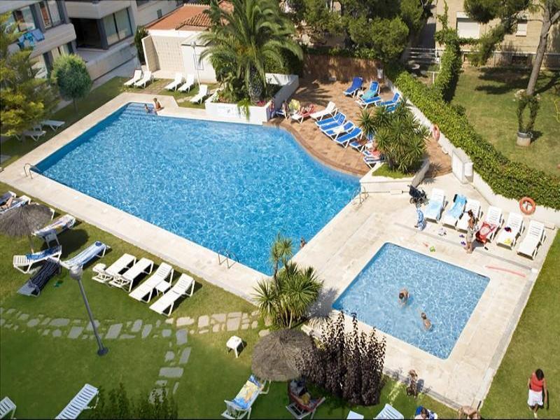 Atenea Park Suites & Apartments image