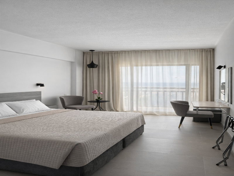 NAVARRIA HOTEL image