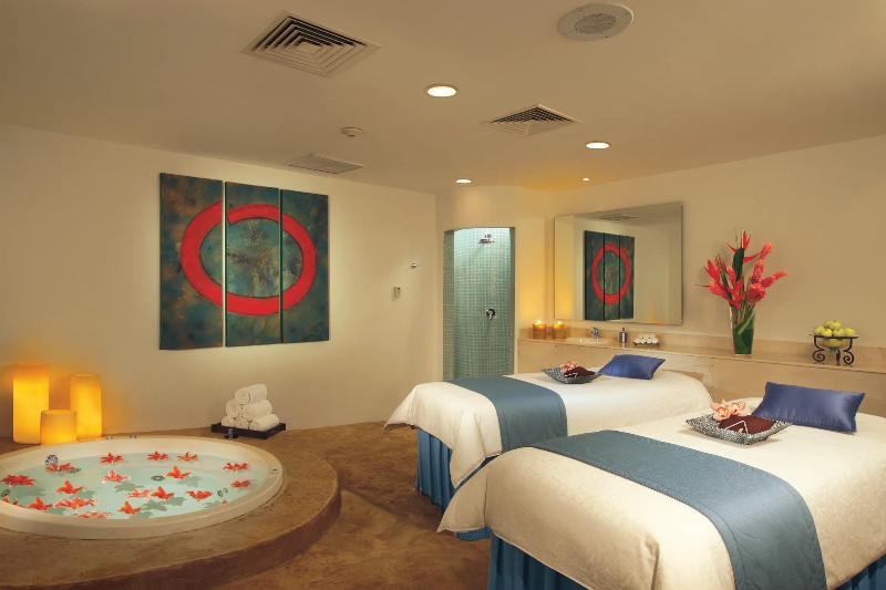 Dreams Huatulco Resort & Spa All Inclusive image