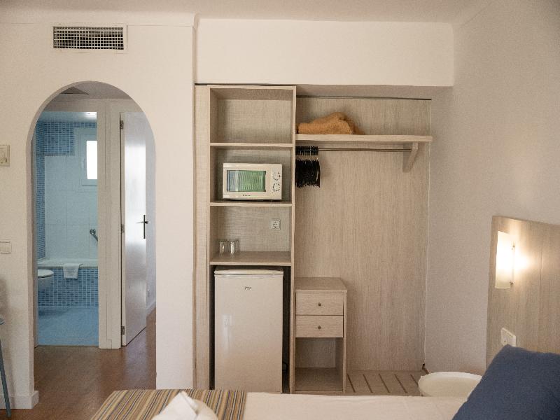 Hotel Club Es Talaial image