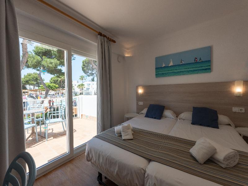 Hotel Club Es Talaial image