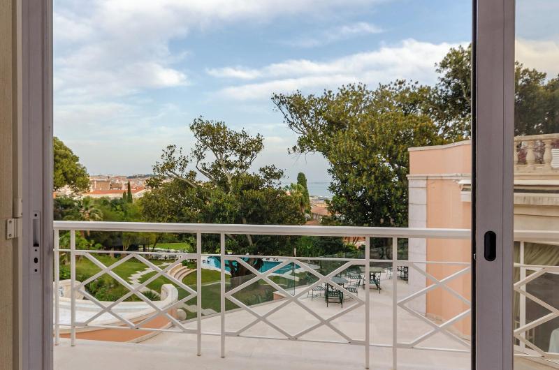 Olissippo Lapa Palace -  The Leading Hotels World image
