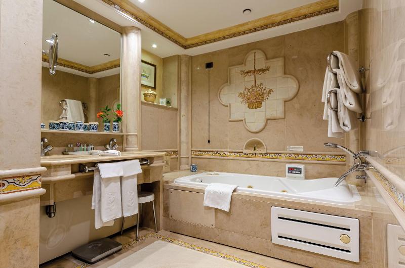 Olissippo Lapa Palace -  The Leading Hotels World image