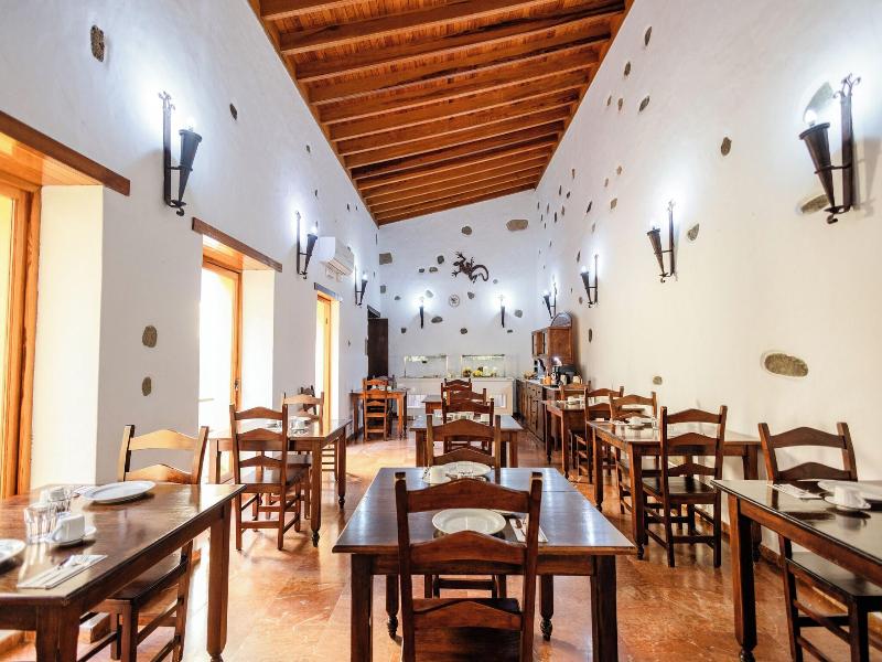 Casa de los Camellos image
