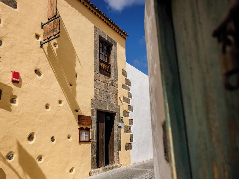 Casa de los Camellos image