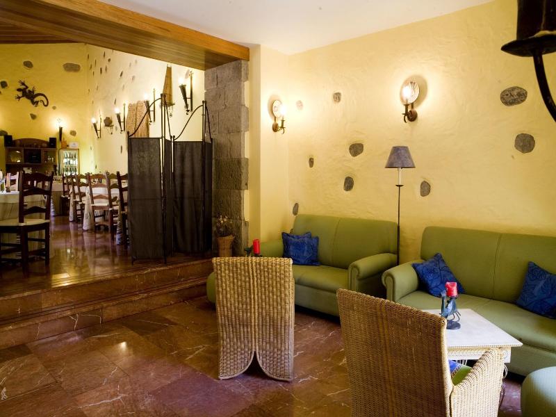 Casa de los Camellos image