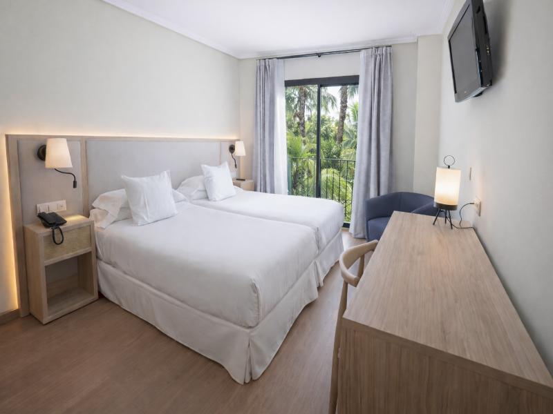 Hotel La Laguna Spa & Golf image