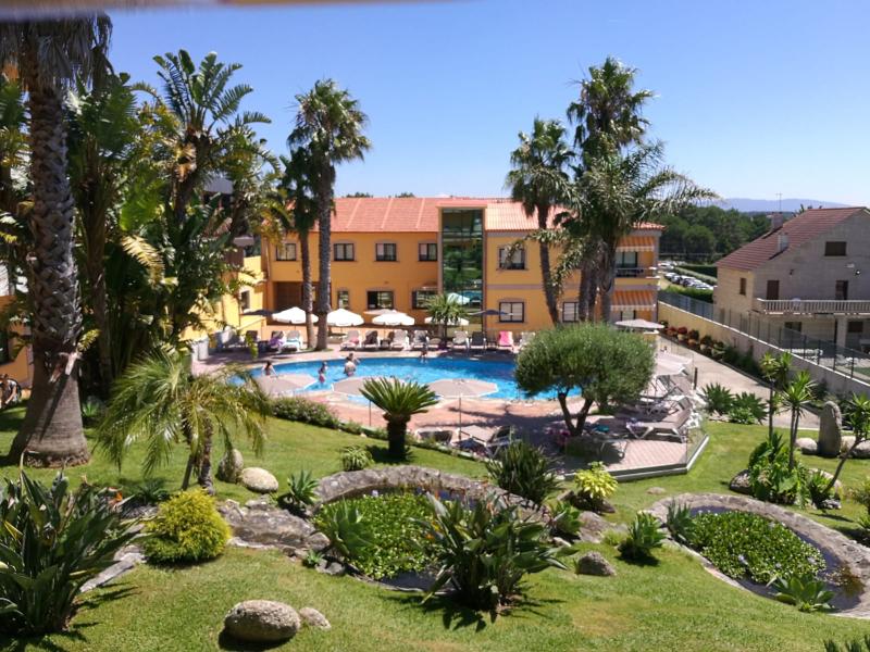 Apartamentos Atlantico Resort image