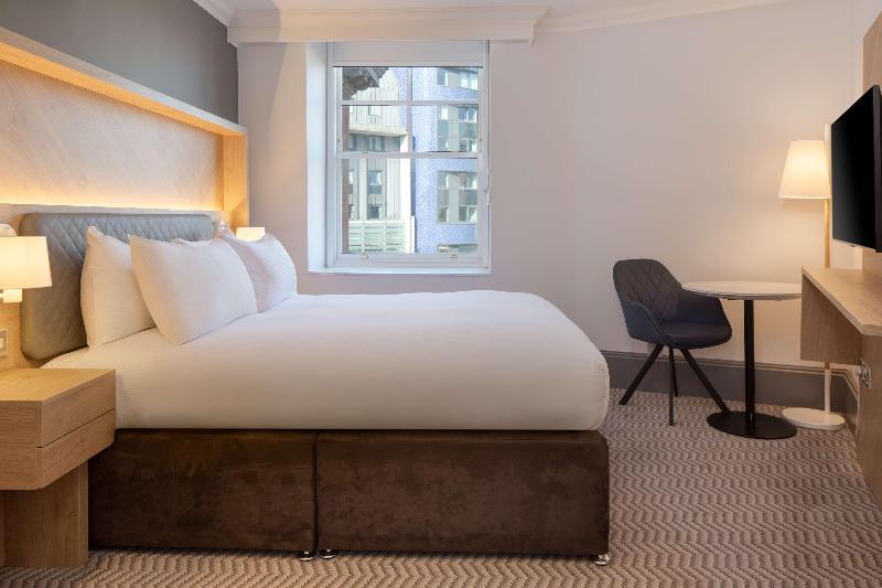Hilton Nottingham image