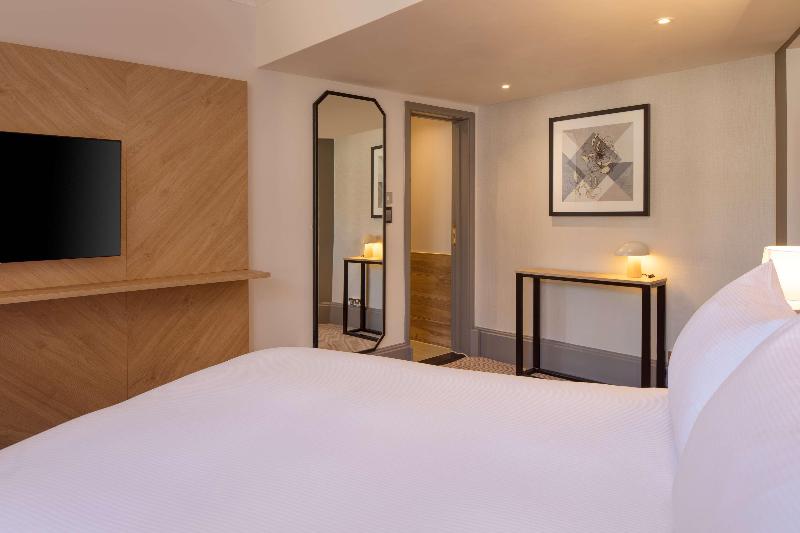 Hilton Nottingham image