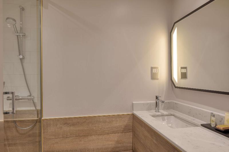 Hilton Nottingham image