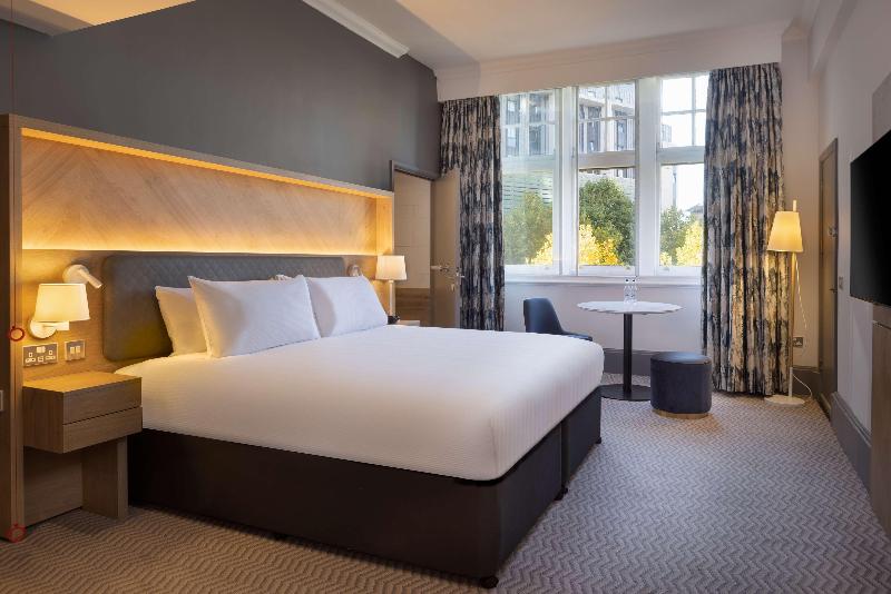 Hilton Nottingham image
