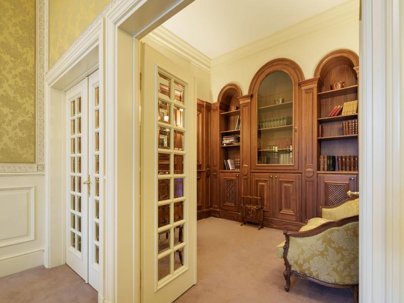 Eurostars Grand Hotel Wien image