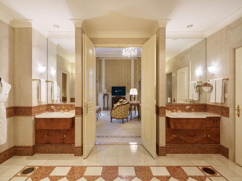 Eurostars Grand Hotel Wien image