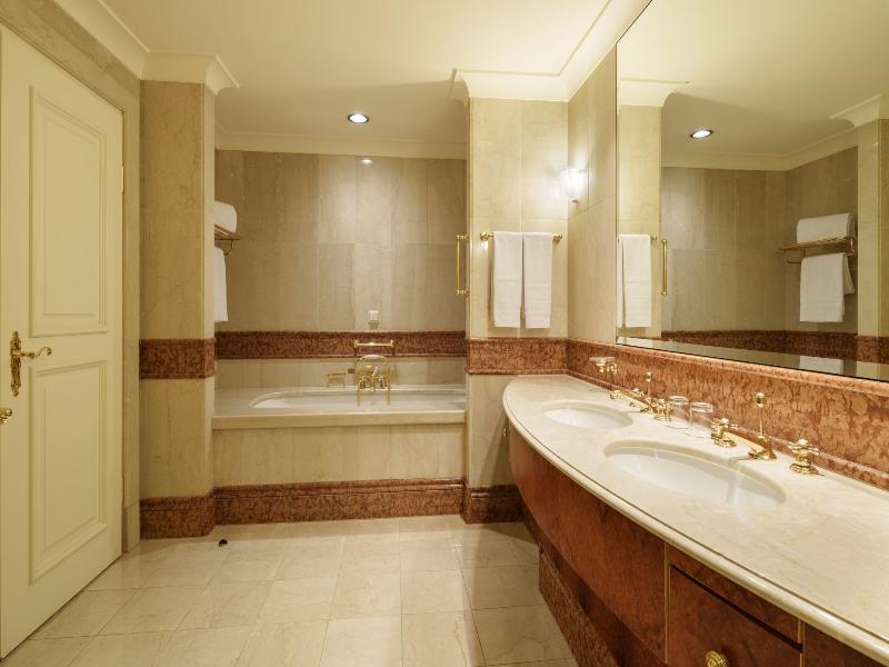 Eurostars Grand Hotel Wien image