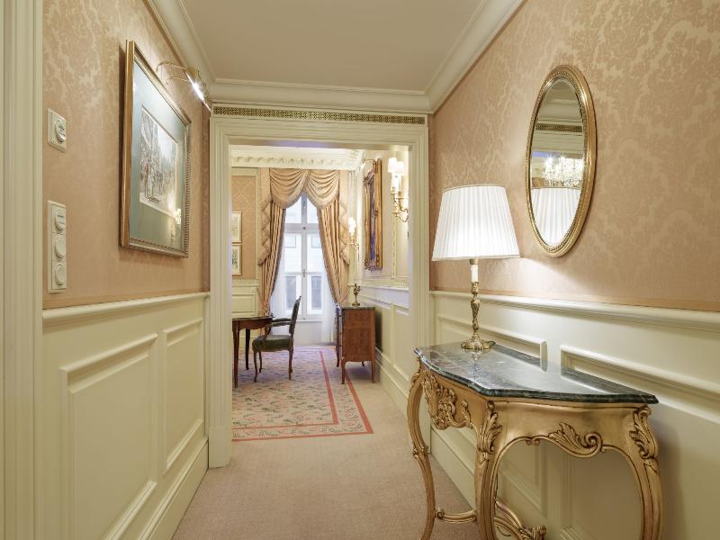 Eurostars Grand Hotel Wien image