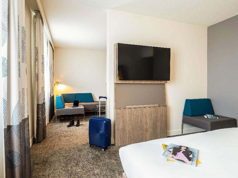 Novotel Brussels City Centre image