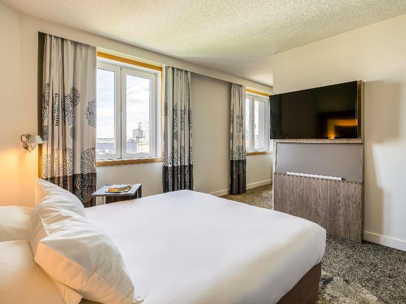 Novotel Brussels City Centre image