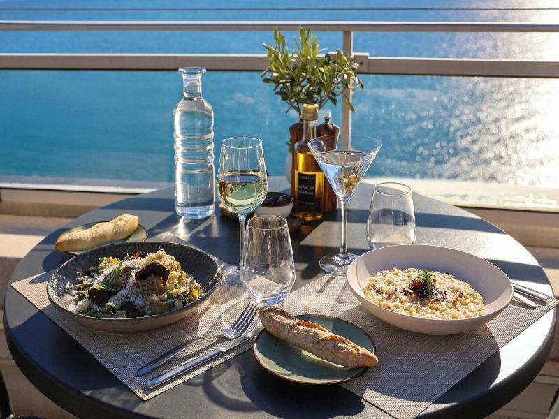 Le Meridien Nice image