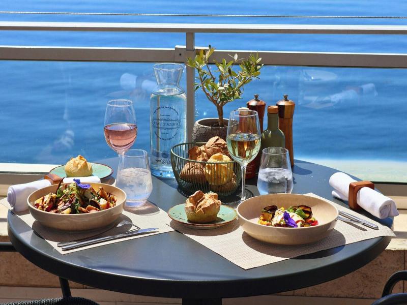 Le Meridien Nice image