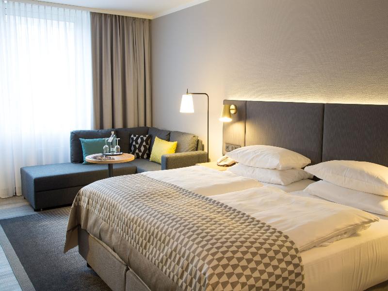 Holiday Inn Dusseldorf-Neuss image