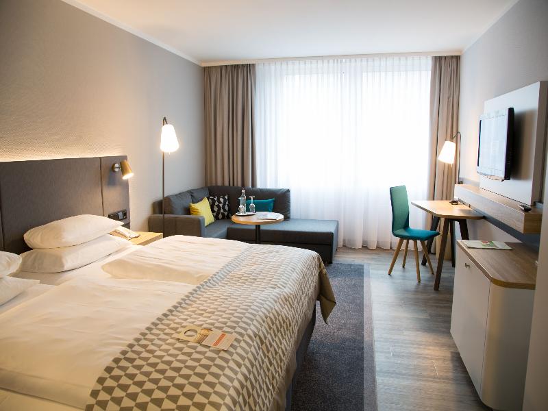Holiday Inn Dusseldorf-Neuss image