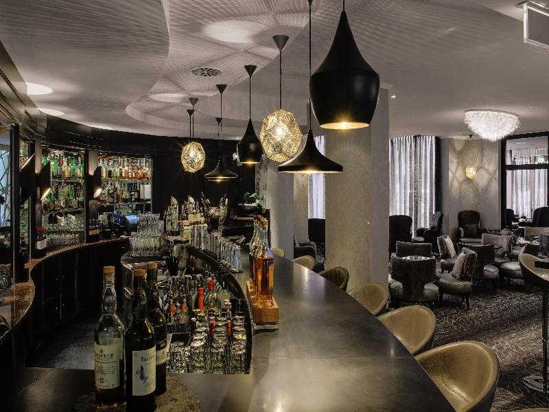 Hilton Munich Park image