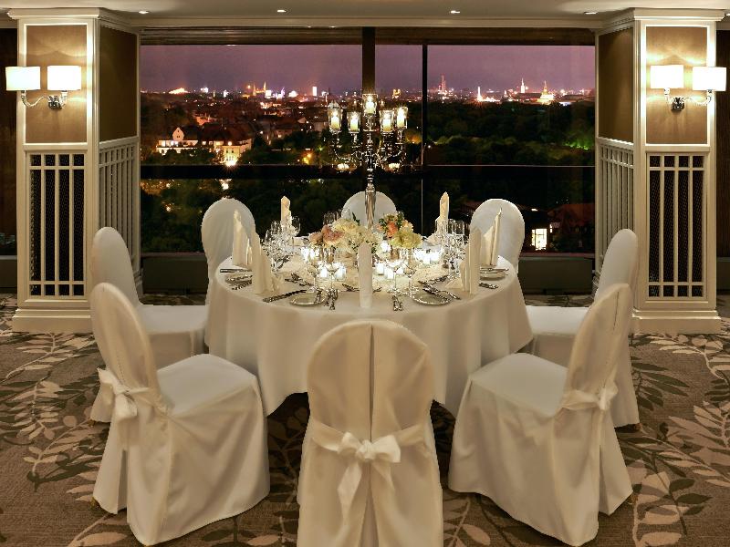 Hilton Munich Park image