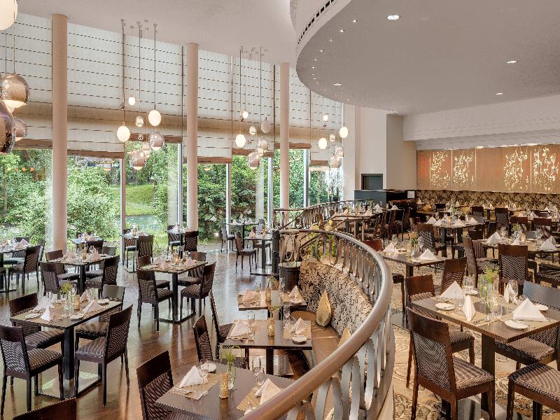 Hilton Munich Park image